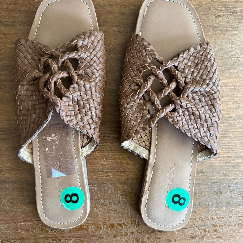 Salt + Umber Woven Slides